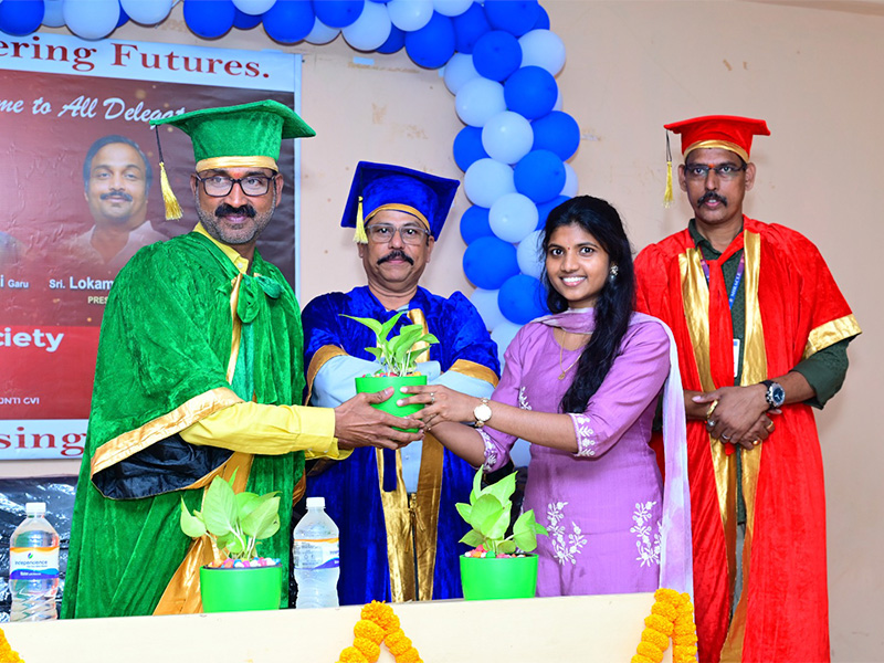 MES Celebrates PG Graduation Day for MBA and MCA Students